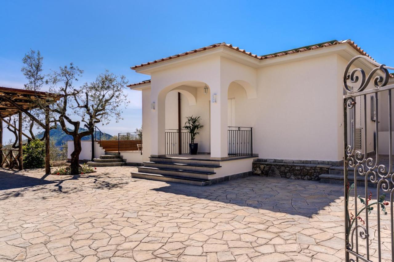 Villa Rusinella Minimalist Retreat With Sea Views Massa Lubrense Ngoại thất bức ảnh